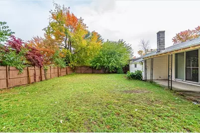 35 Bernadette St, Fitchburg, MA 01420 - Photo 24