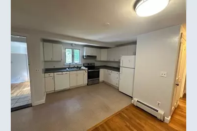 34 Coyne Rd #1, Newton, MA 02468 - Photo 2