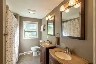 102-102A High St, Plainville, MA 02762 - Photo 36