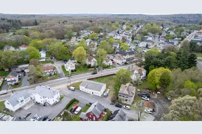 2 Rhubena St, Framingham, MA 01702 - Photo 4