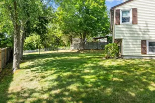129 Anawan St, Brockton, MA 02302 - Photo 4