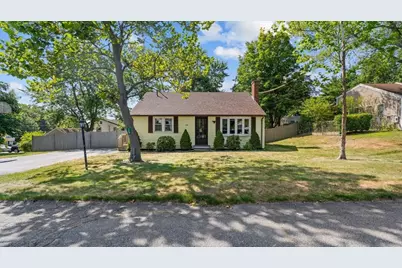 129 Anawan St, Brockton, MA 02302 - Photo 10