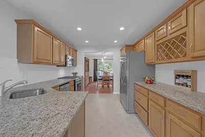 7 Jefferson Court #7, Uxbridge, MA 01569 - Photo 6