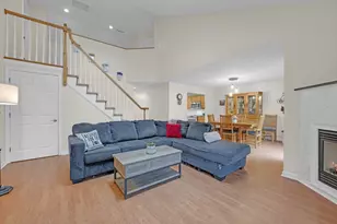 7 Jefferson Ct, Uxbridge, MA 01569 - Photo 14