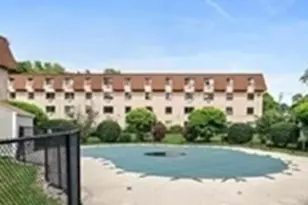 135 Grove St, Rockland, MA 02370 - Photo 2