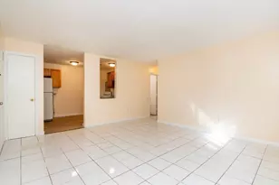 590 American Legion Hwy, Boston, MA 02131 - Photo 4