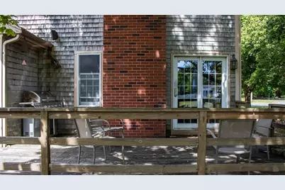 562 North Ave, Rochester, MA 02770 - Photo 4