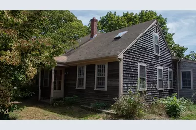 562 North Ave, Rochester, MA 02770 - Photo 1