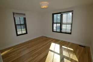 112 Lynde St, Melrose, MA 02176 - Photo 8