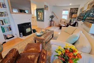 11 Harbor St, Newburyport, MA 01950 - Photo 14