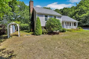 25 Great Woods Rd, Plymouth, MA 02360 - Photo 2