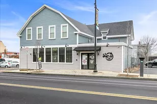 374 Rantoul St, Beverly, MA 01915 - Photo 1