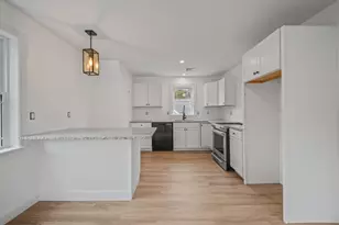 13 Park Pl, Mattapoisett, MA 02739 - Photo 30