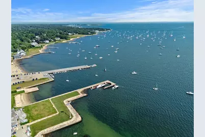 4 Golf Cottage Way, Mattapoisett, MA 02739 - Photo 8