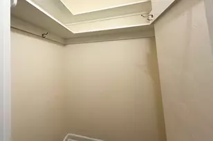 2 Hammond Pond Pkwy, Newton, MA 02467 - Photo 16