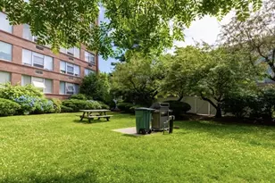 2 Hammond Pond Pkwy, Newton, MA 02467 - Photo 28