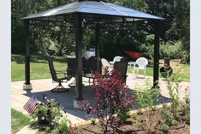 90 Lookout Point Rd, Plymouth, MA 02360 - Photo 10