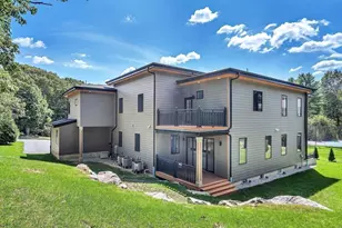 20 Amberwood Dr, Winchester, MA 01890 - Photo 32