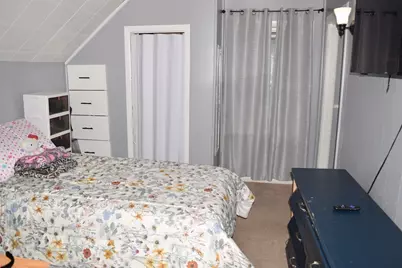 5 Vernon St, Holyoke, MA 01040 - Photo 24