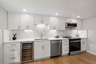 45 Longwood Ave, Brookline, MA 02446 - Photo 8