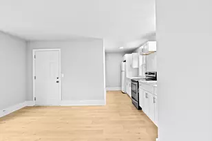 62 Grove St, Fitchburg, MA 01420 - Photo 14