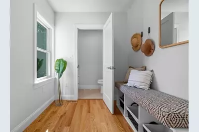 321 Albemarle Rd, Newton, MA 02460 - Photo 4