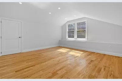 321 Albemarle Rd, Newton, MA 02460 - Photo 26