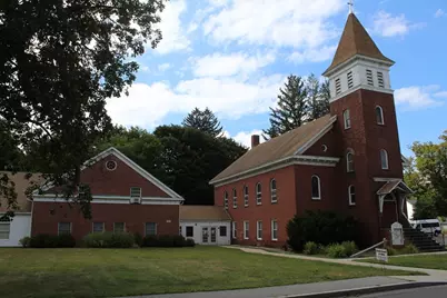 62 Cheney St, Orange, MA 01364 - Photo 4