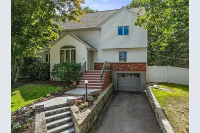 41 Juniper Lane, Newton, MA 02459 - Photo 2