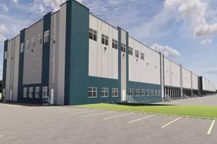 7 Crow's Nest Cir, Merrimack, NH 03054 - Photo 1