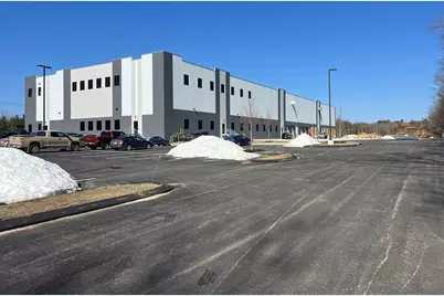 7 Crows Nest Cir, Merrimack, NH 03054 - Photo 2