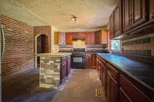 198 Union Rd, Wales, MA 01081 - Photo 22