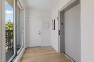 24 Auburn, Brookline, MA 02446 - Photo 2