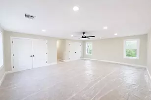 247 Braley Hill Rd, Rochester, MA 02770 - Photo 12