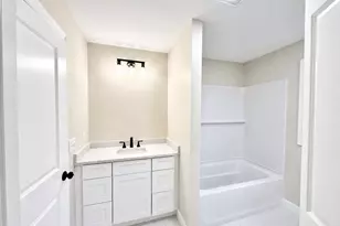 247 Braley Hill Rd, Rochester, MA 02770 - Photo 10