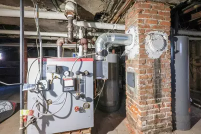 114 Sylvan St, Springfield, MA 01108 - Photo 16