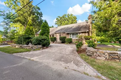 16 Martin Street, Rehoboth, MA 02769 - Photo 2