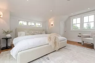 17 Lasell St, Newton, MA 02466 - Photo 18