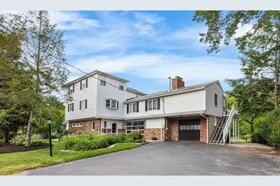 409 Haverhill Street, Reading, MA 01867 - Photo 4