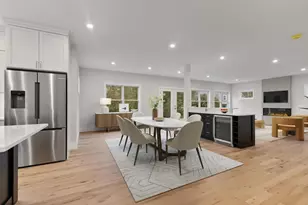 4 Adams St, Wakefield, MA 01880 - Photo 2