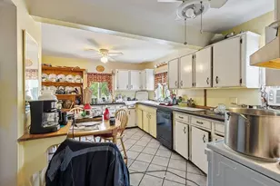 15 A-B Tully Rd, Orange, MA 01364 - Photo 20