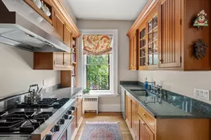 18 Hereford St, Boston, MA 02115 - Photo 14