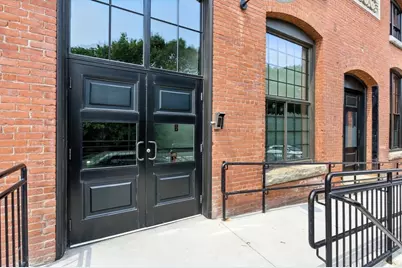 55 Sterling St #306, Clinton, MA 01510 - Photo 2