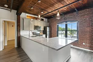 55 Sterling St, Clinton, MA 01510 - Photo 4