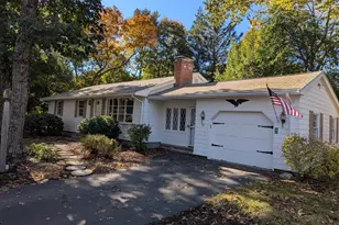 82 Brook St, Mansfield, MA 02048 - Photo 1
