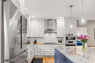 24 Primrose Ln, Ipswich, MA 01938 - Photo 6