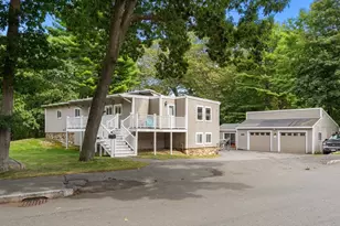 71 Walnut Rd, Swampscott, MA 01907 - Photo 2