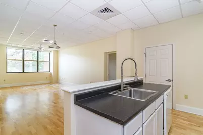 948 Main St #209, Waltham, MA 02451 - Photo 2