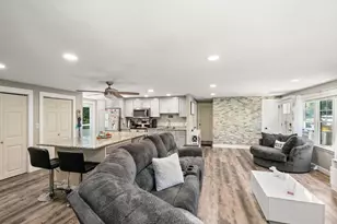 14 Jamieson St, Abington, MA 02351 - Photo 18