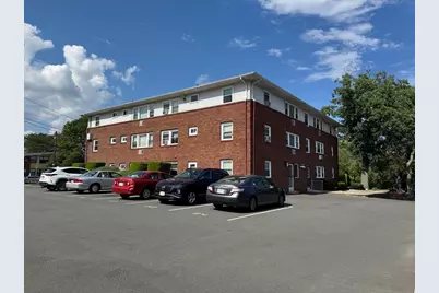 100 Magnolia Ave #4, Lynn, MA 01904 - Photo 2